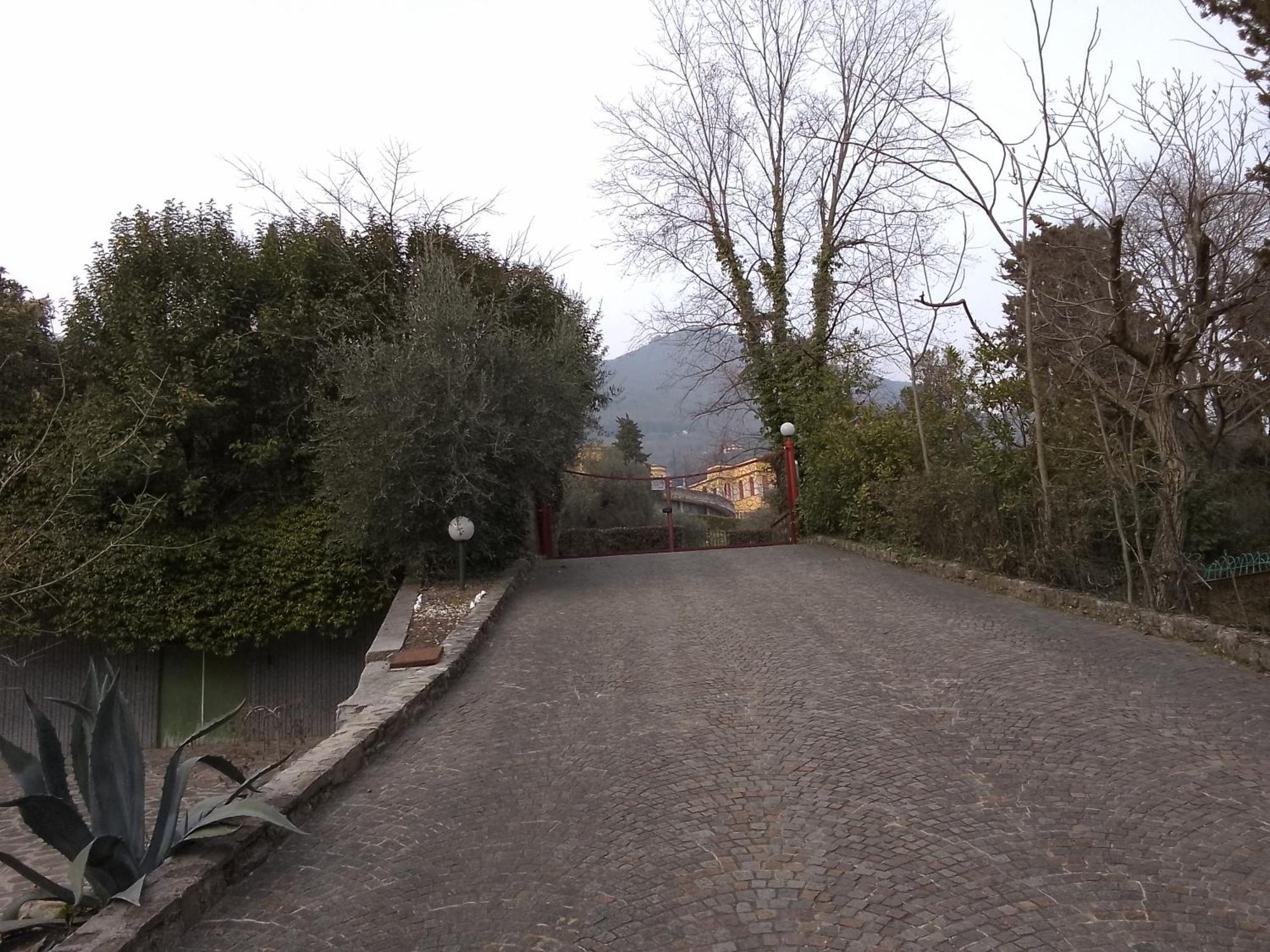 Appartamento Serena Gardone Riviera Eksteriør billede